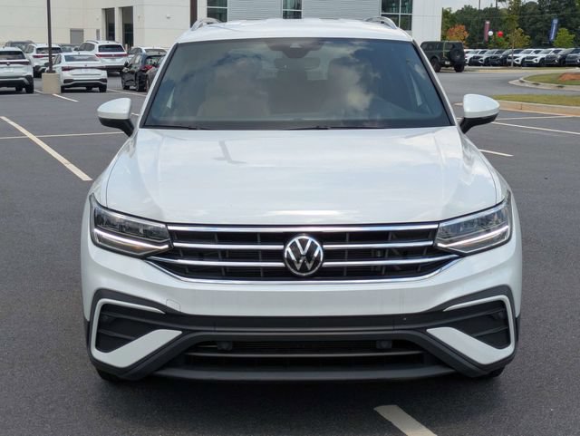 Used 2023 Volkswagen Tiguan SE FWD image 10