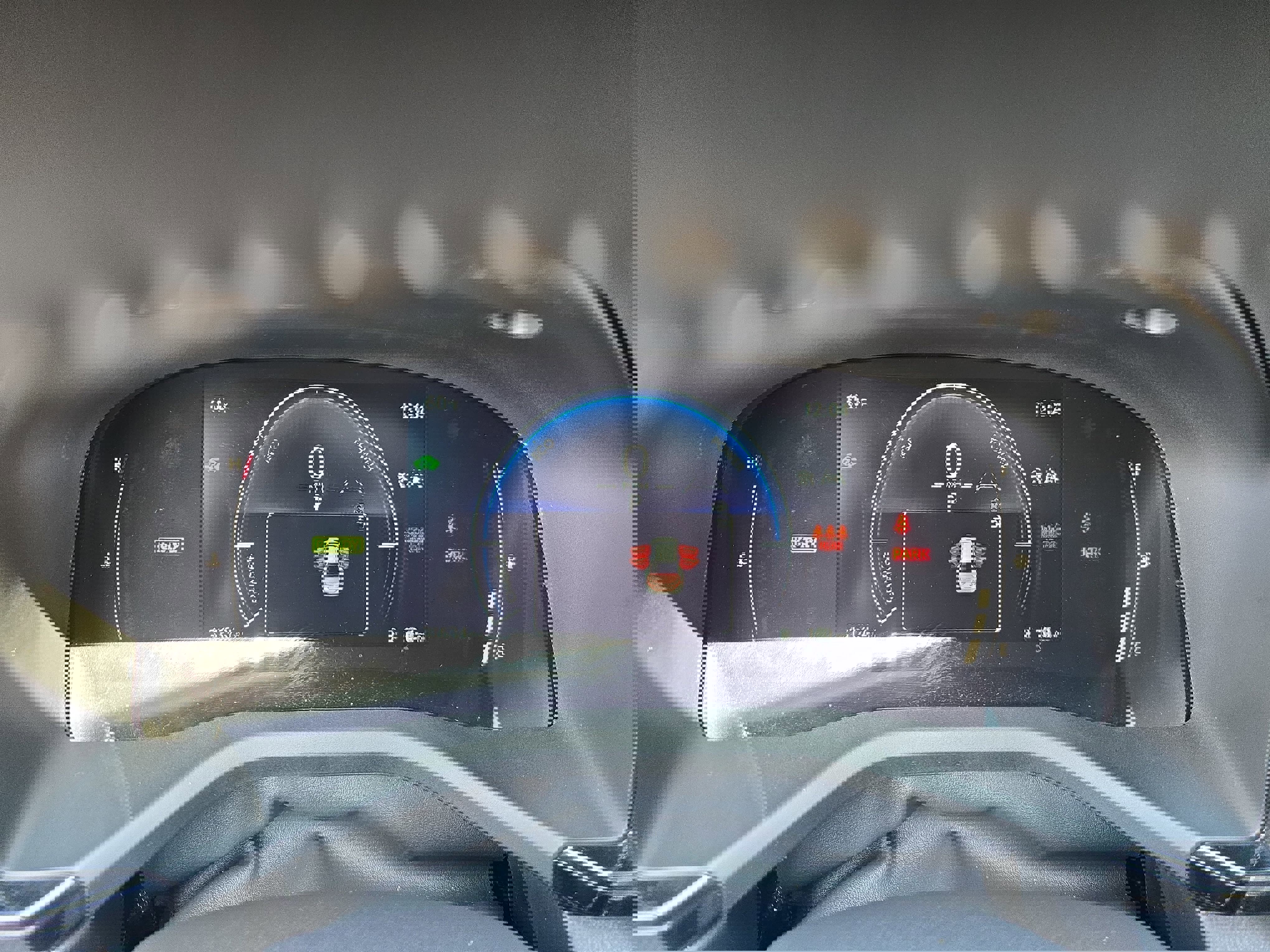 Used 2025 Toyota Camry SE w/ Multimedia Upgrade Package image 18