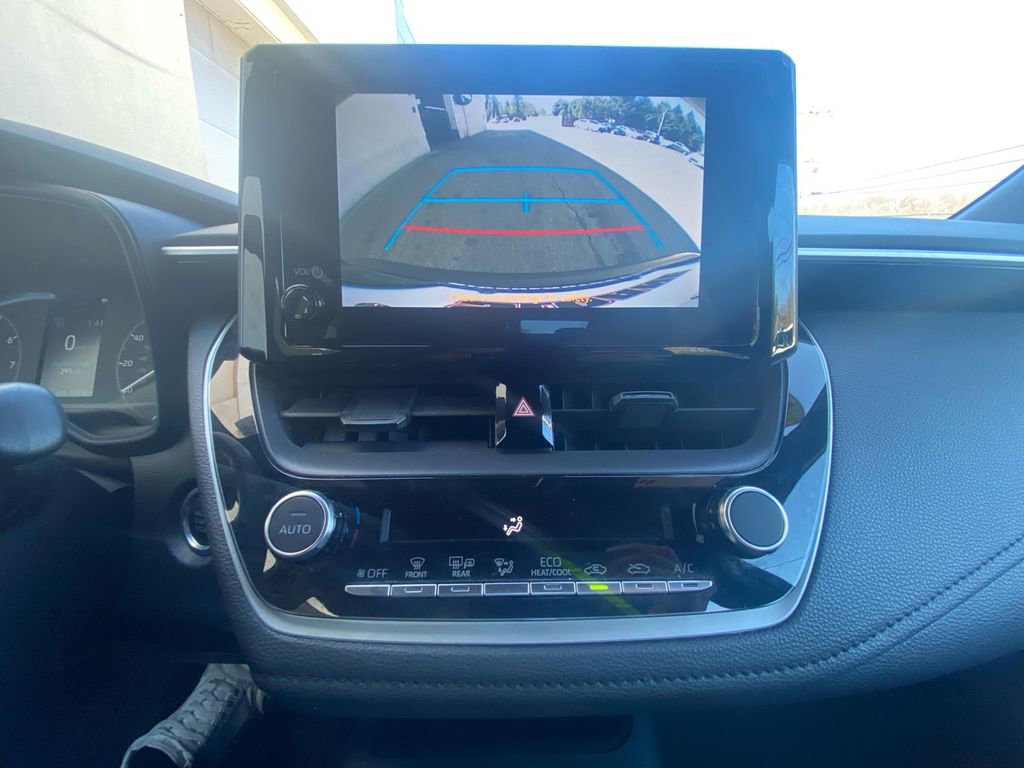 Used 2024 Toyota Corolla SE image 21