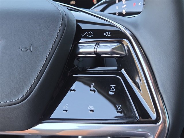 New 2026 Cadillac Vistiq Premium Luxury w/ LPO, Floor Liner Package image 23