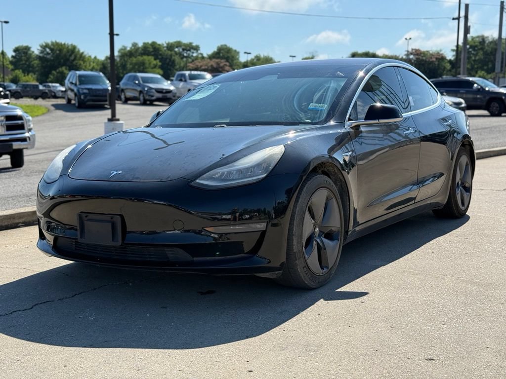 Used 2018 Tesla Model 3 Long Range RWD image 2
