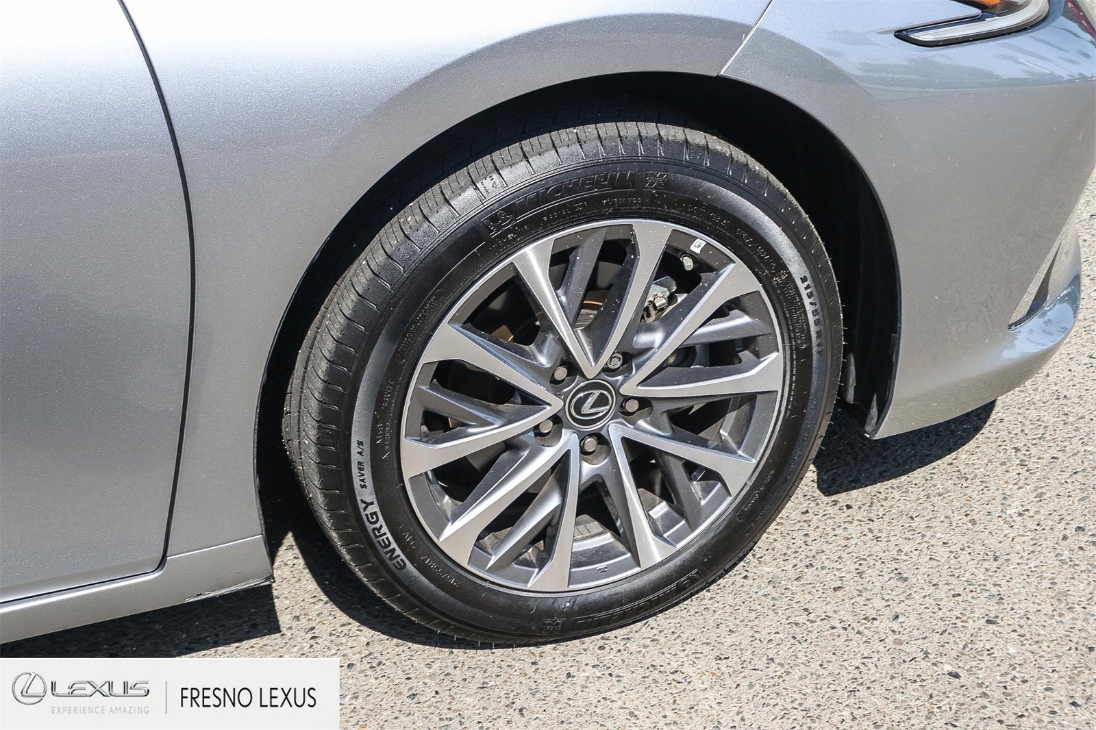 Certified 2025 Lexus ES 350 image 9