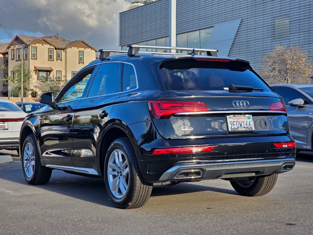 Used 2023 Audi Q5 2.0T Premium w/ Convenience Package AWD/4WD image 9