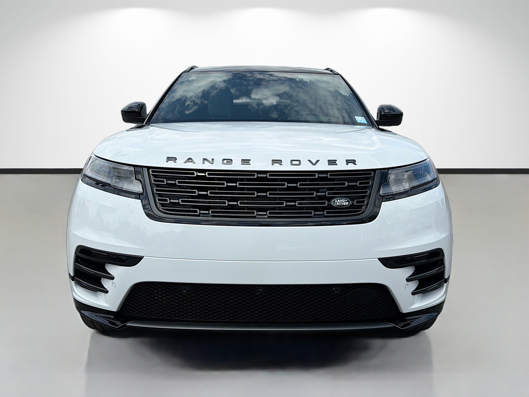 New 2026 Land Rover Range Rover Velar Belgravia AWD/4WD image 8