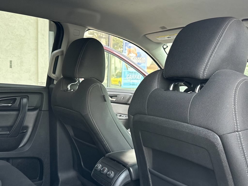 Used 2016 Chevrolet Traverse LT FWD image 19