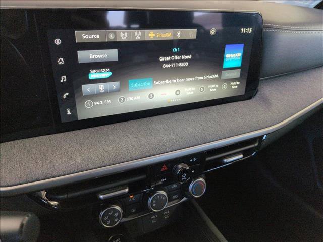 Used 2025 Nissan Kicks SV FWD image 14