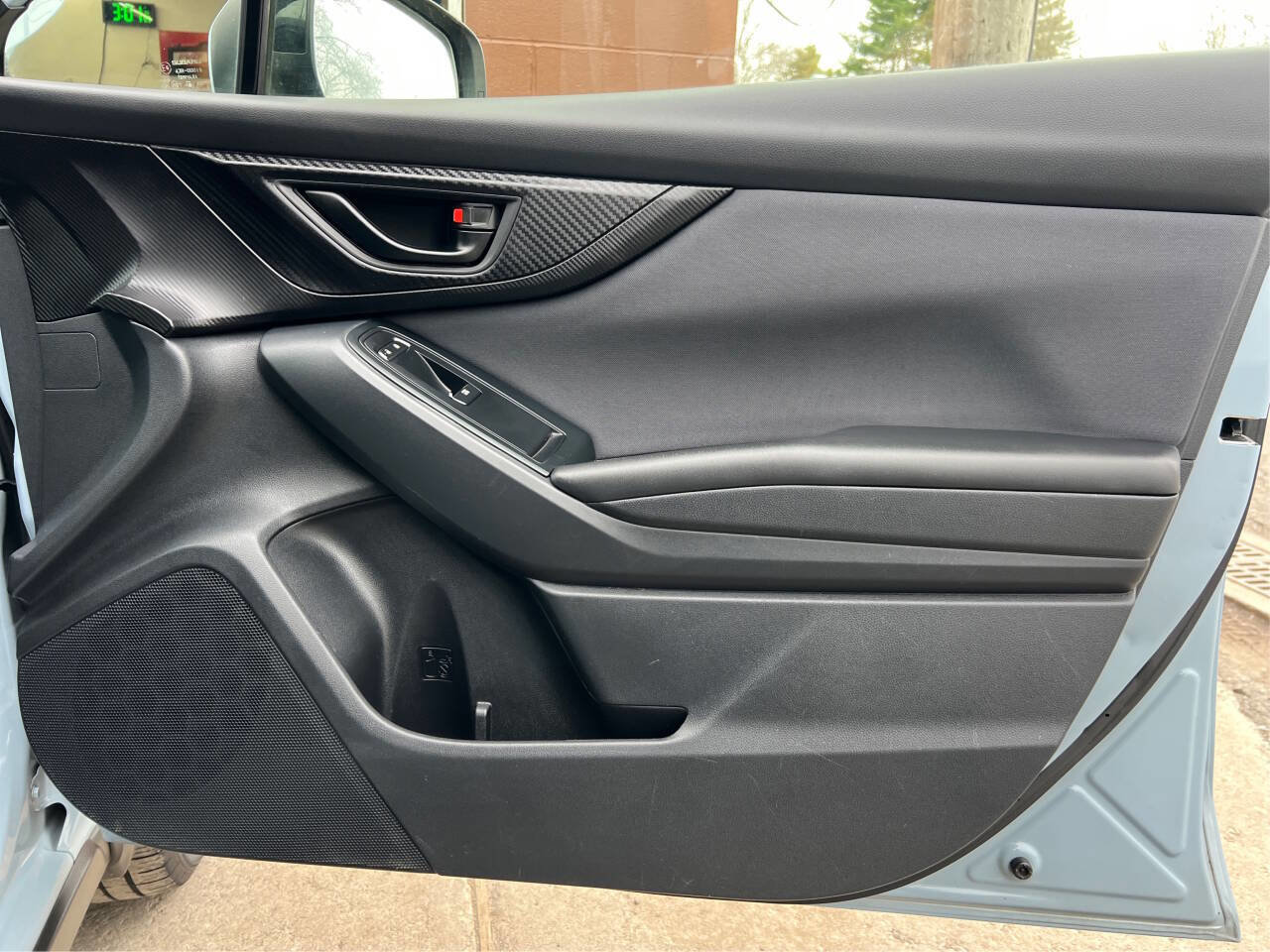 Used 2019 Subaru Crosstrek 2.0i Premium w/ Eyesight System image 18