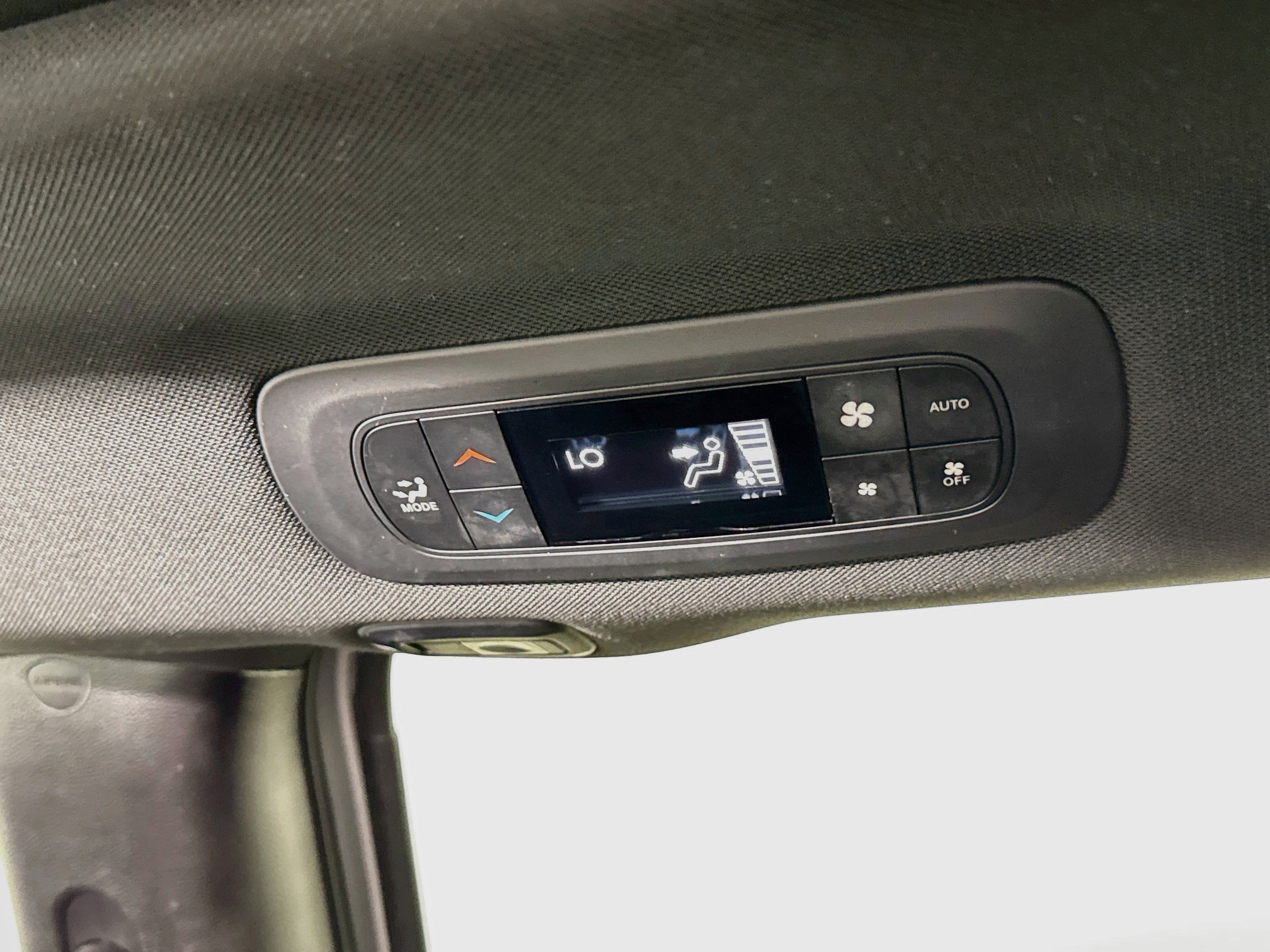 Used 2020 Chrysler Pacifica Touring-L Plus w/ S Appearance Package FWD image 25