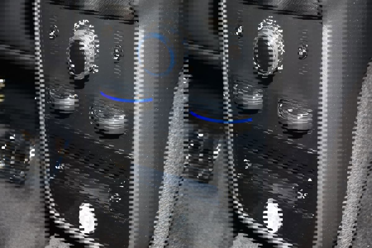 Used 2024 Rolls-Royce Cullinan Black Badge image 20