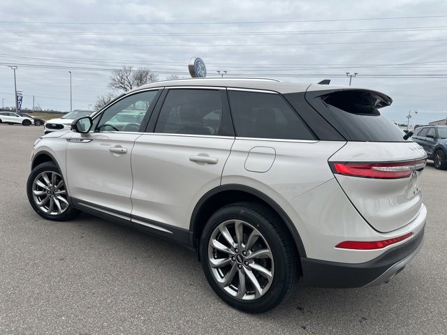 Used 2021 Lincoln Corsair AWD w/ Premium Package image 28