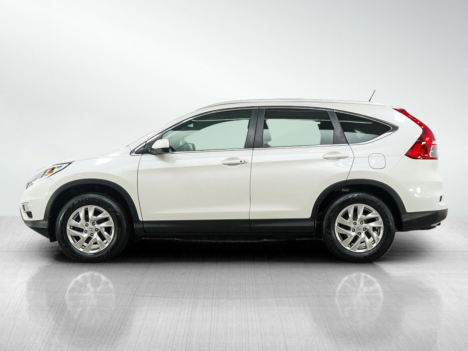 Used 2015 Honda CR-V EX-L image 2