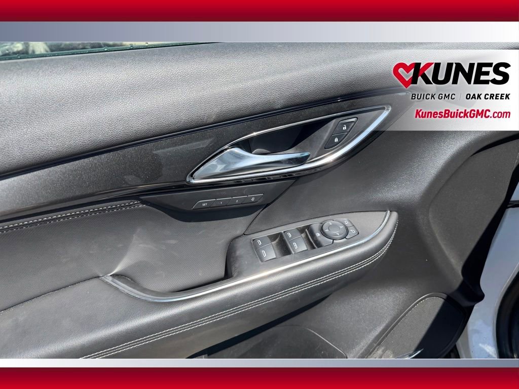 Used 2024 Buick Envision Preferred AWD/4WD image 7