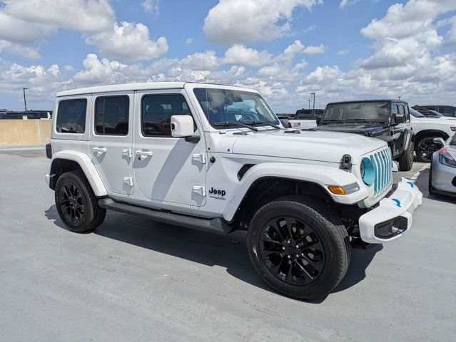 Used 2021 Jeep Wrangler Unlimited Sahara AWD/4WD image 1
