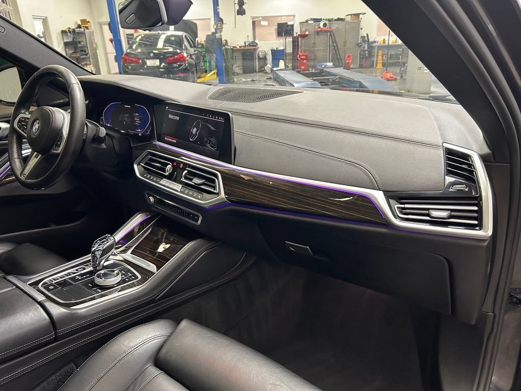Used 2020 BMW X6 sDrive40i w/ M Sport Package RWD image 16