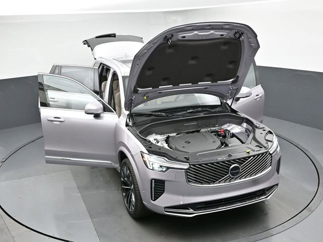 New 2026 Volvo XC90 B6 Plus w/ Protection Package Premier image 51