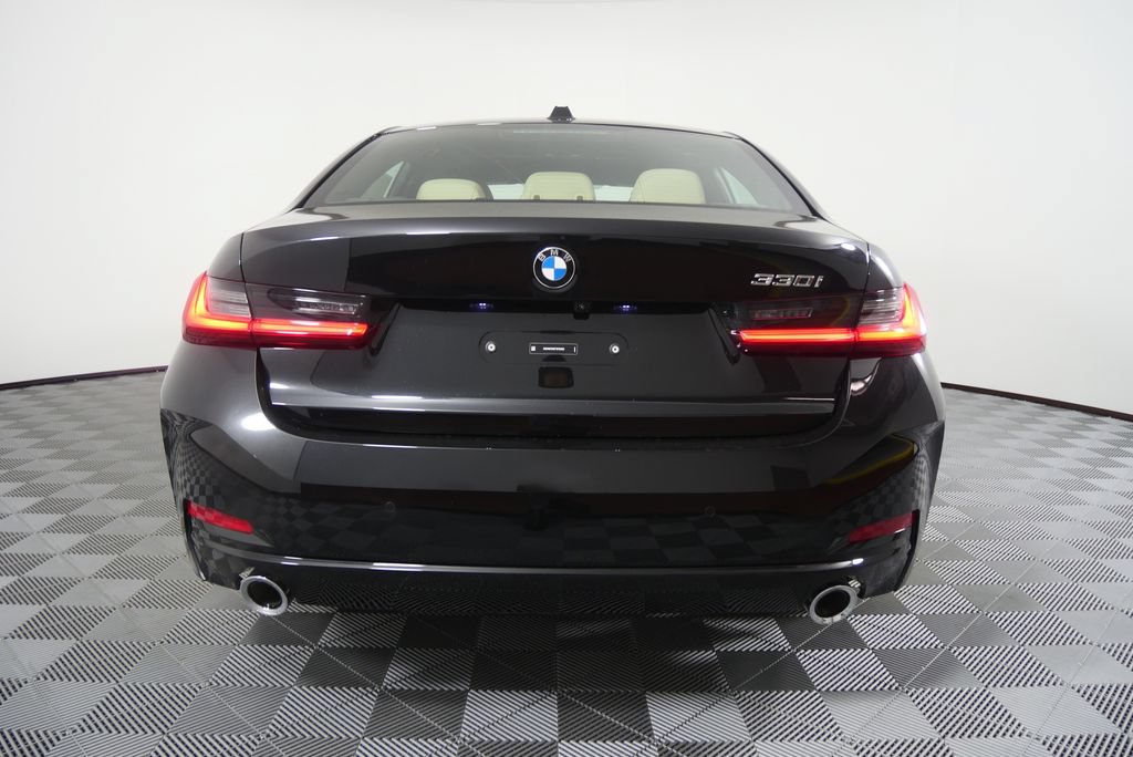 Used 2026 BMW 330i Sedan RWD image 5