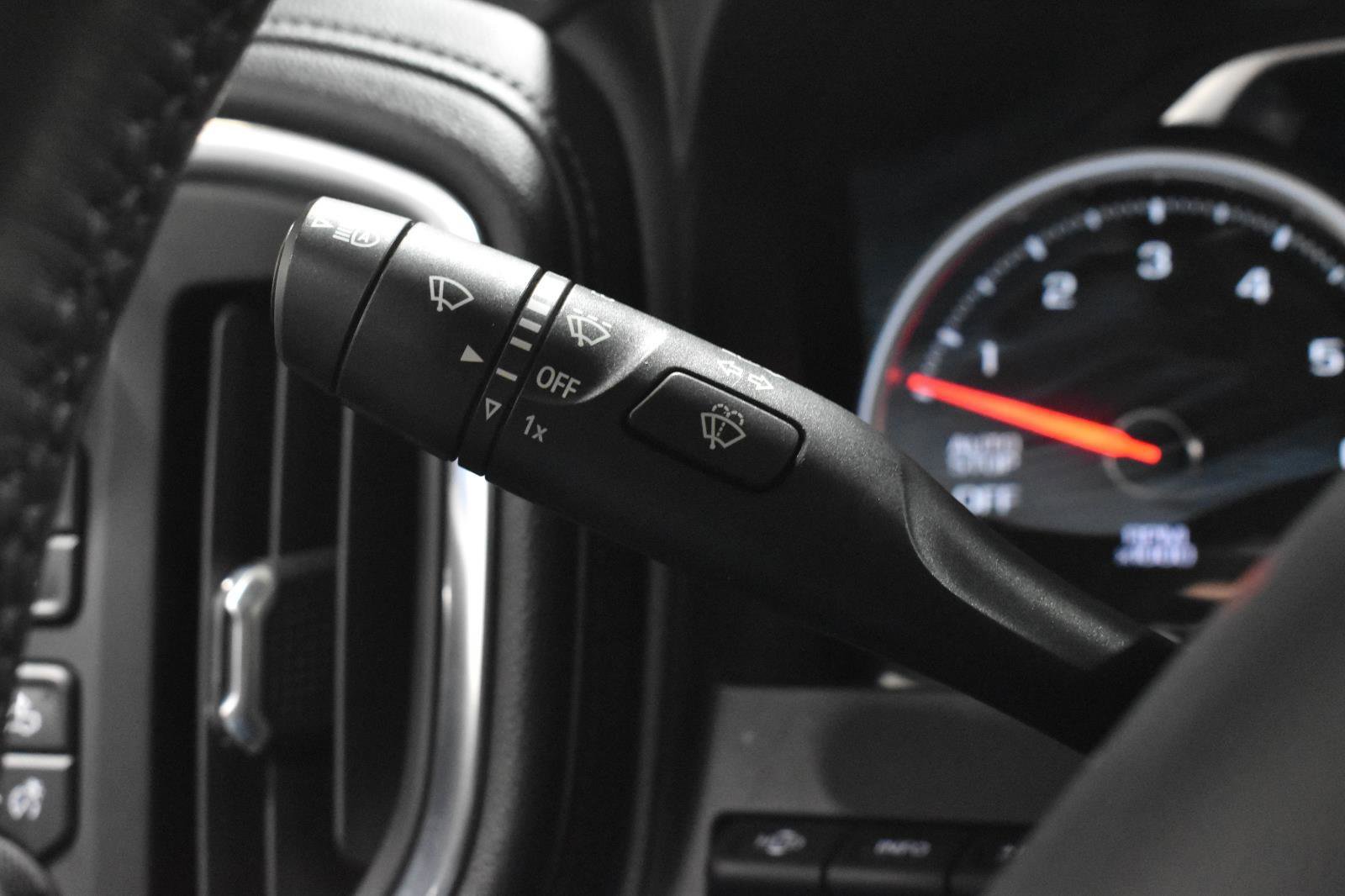 Used 2020 Chevrolet Silverado 1500 LTZ w/ LTZ Premium Package image 13