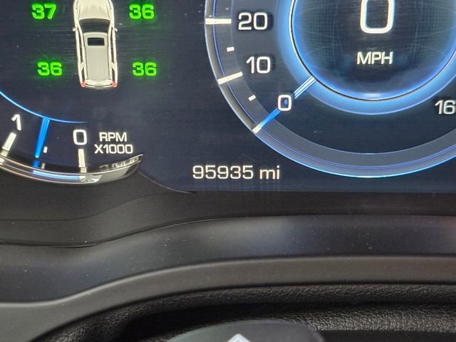 Used 2018 Cadillac Escalade ESV Platinum image 6