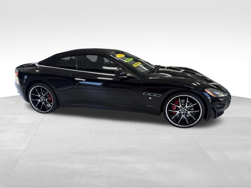Used 2010 Maserati GranTurismo Convertible RWD image 6
