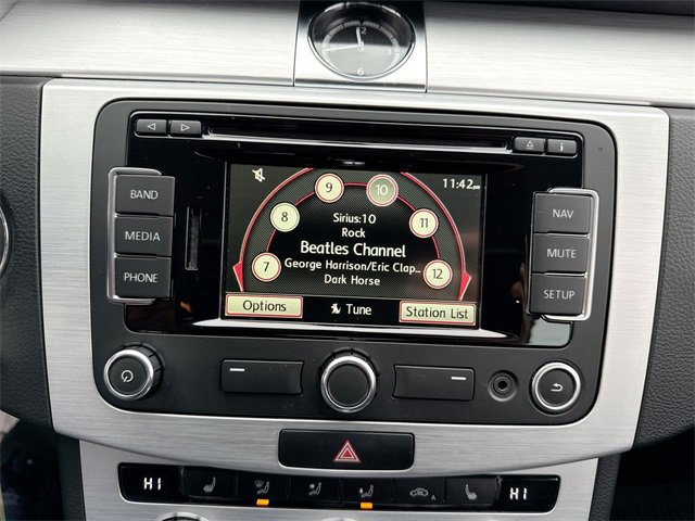 Used 2015 Volkswagen CC Sport image 16