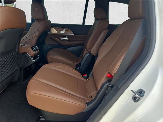 New 2026 Mercedes-Benz GLS 450 4MATIC image 14