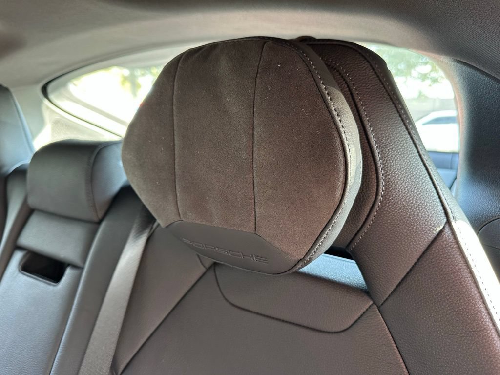 Certified 2026 Porsche Panamera RWD image 37