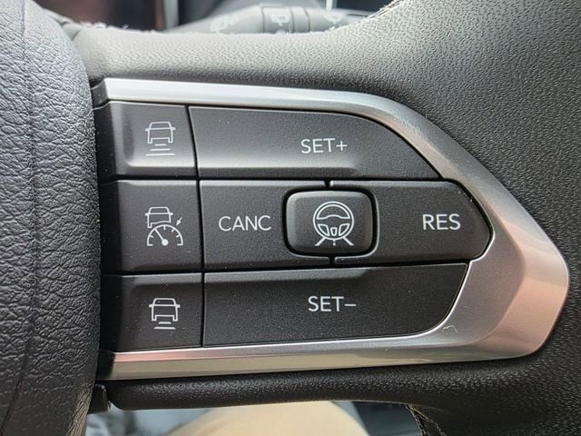 New 2026 Jeep Compass Limited w/ Sun, Sound & Navigation Group image 16