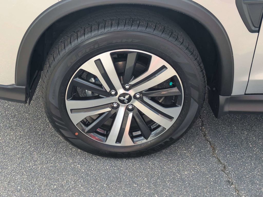 New 2026 Mitsubishi Outlander Sport ES image 10