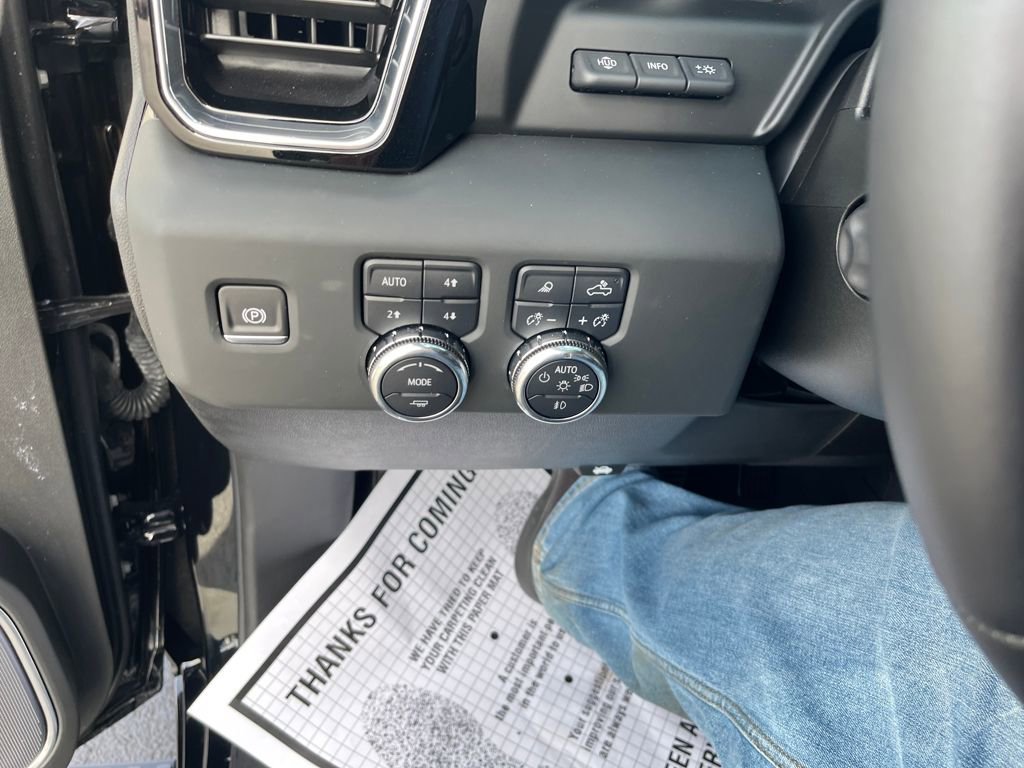 Used 2025 GMC Sierra 1500 Denali image 13