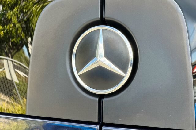 Used 2016 Mercedes-Benz Sprinter 2500 image 27