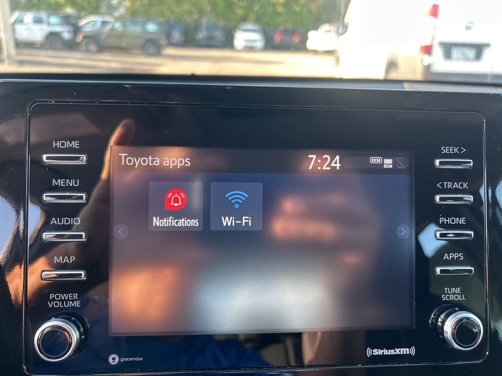 Used 2024 Toyota Camry LE image 31