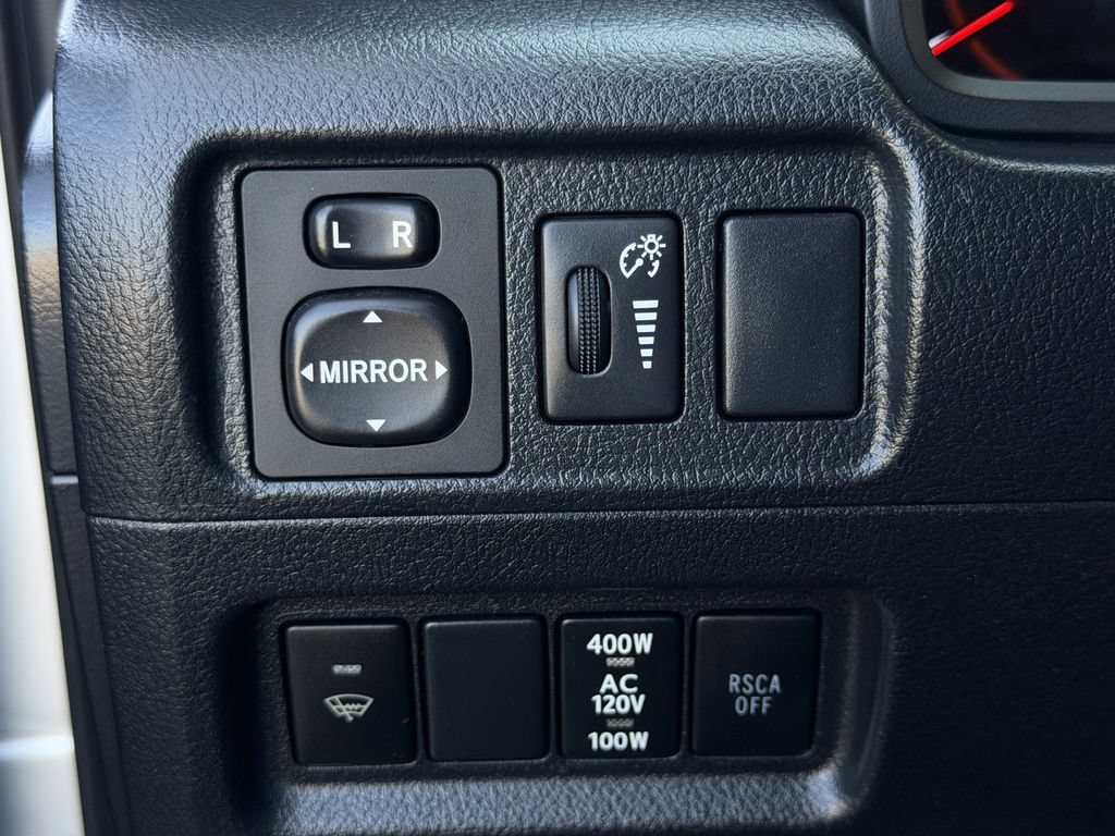 Used 2010 Toyota 4Runner Limited AWD/4WD image 23