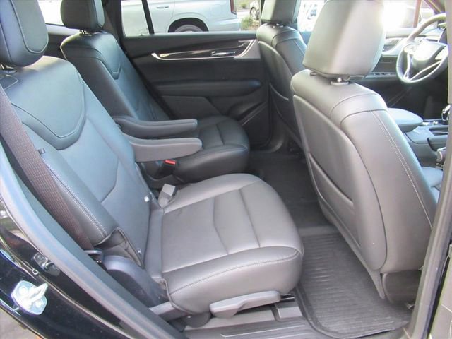 Certified 2024 Cadillac XT6 Sport w/ Technology Package image 37