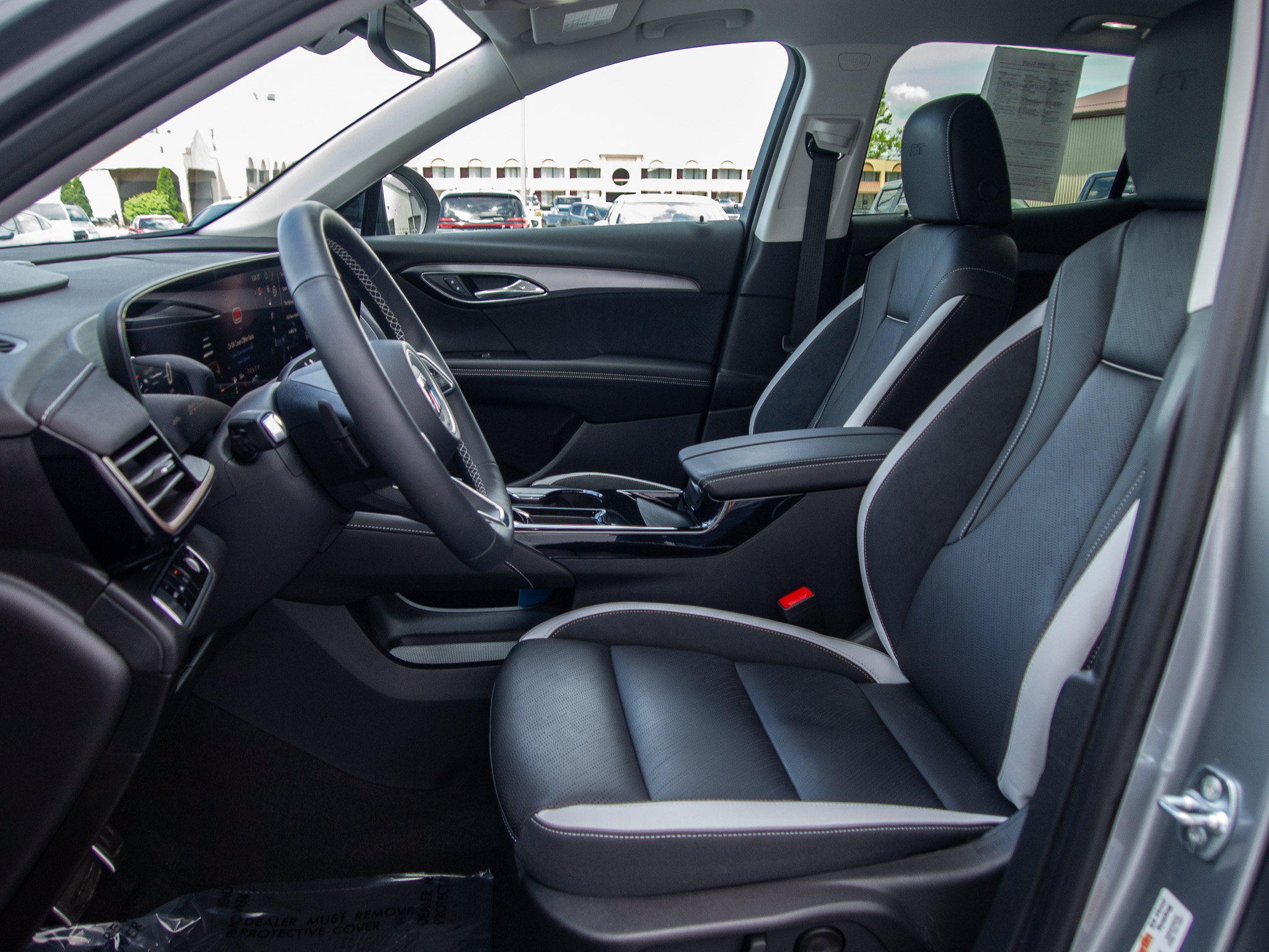 Used 2025 Buick Envision Sport Touring AWD/4WD image 13