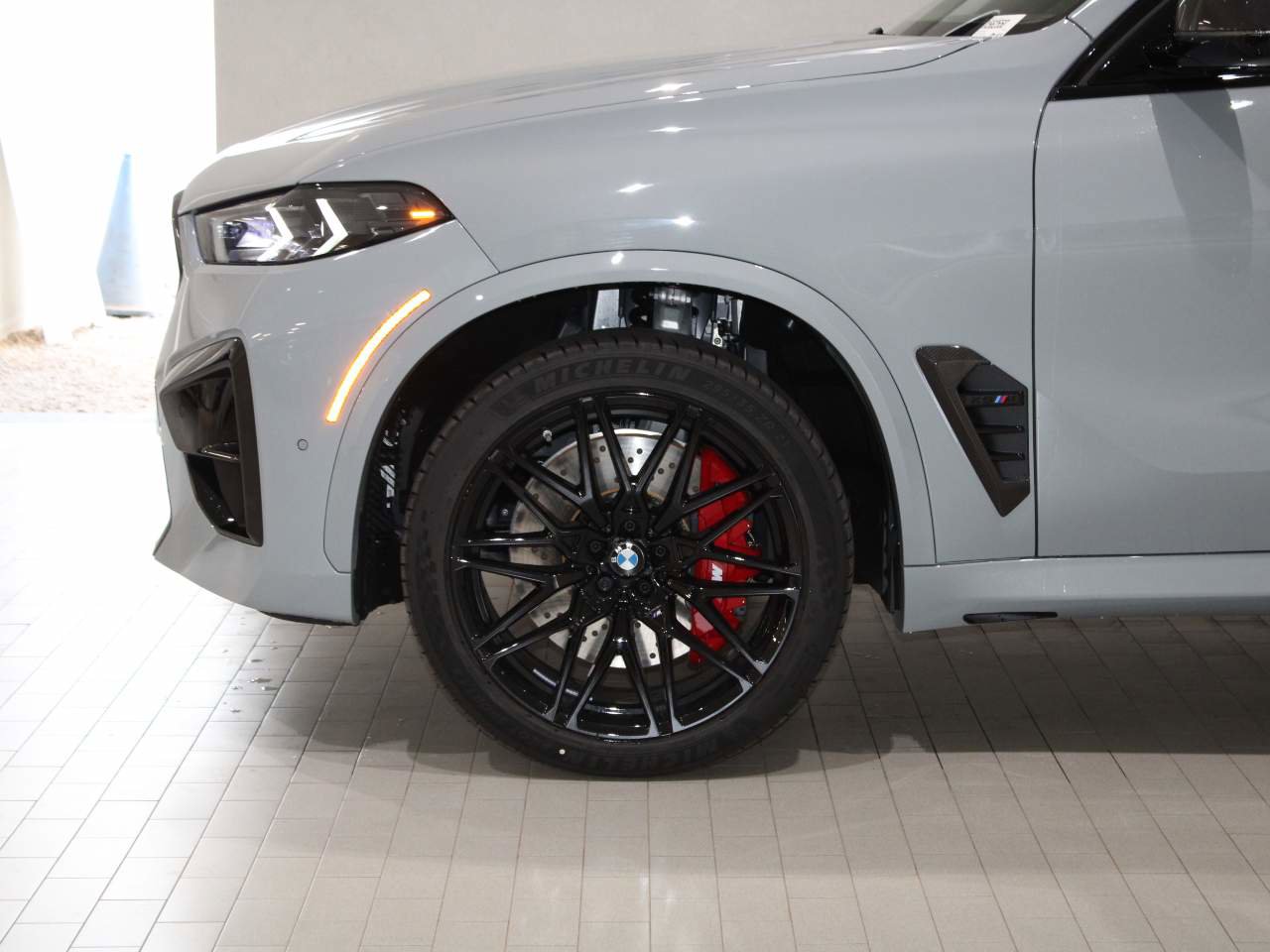 New 2026 BMW X5 M Competition image 4