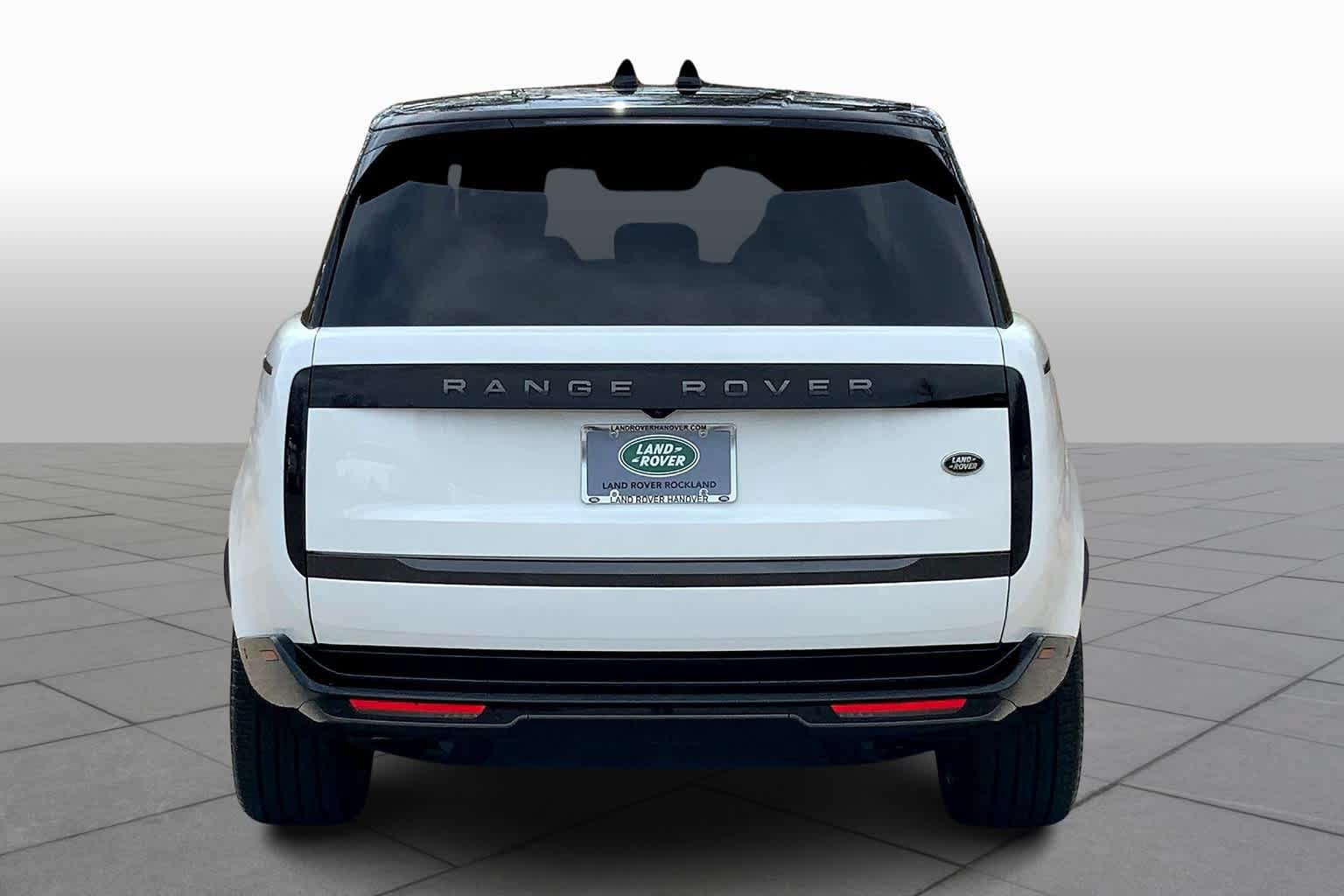 Used 2023 Land Rover Range Rover SE AWD/4WD image 5