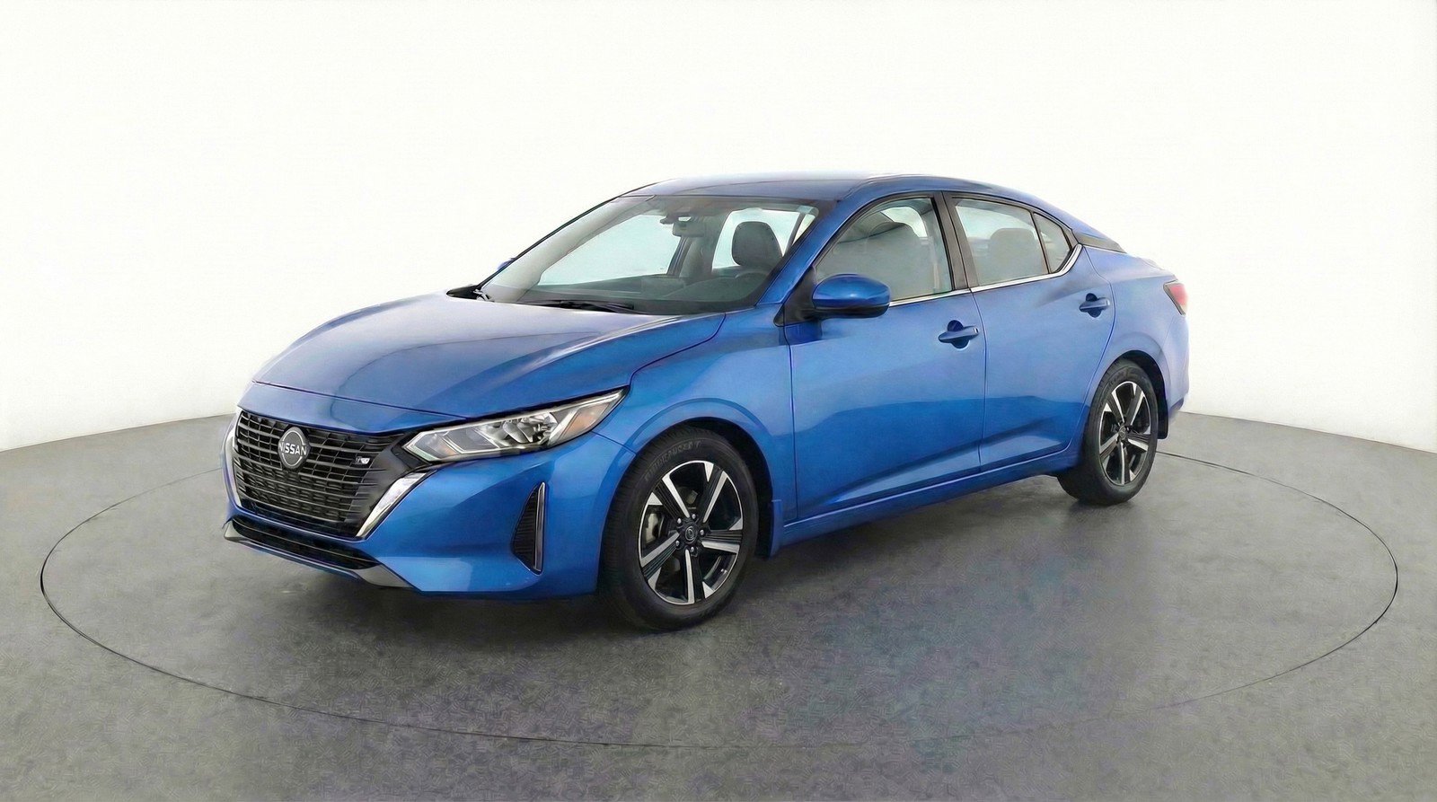 Used 2025 Nissan Sentra SV FWD image 3