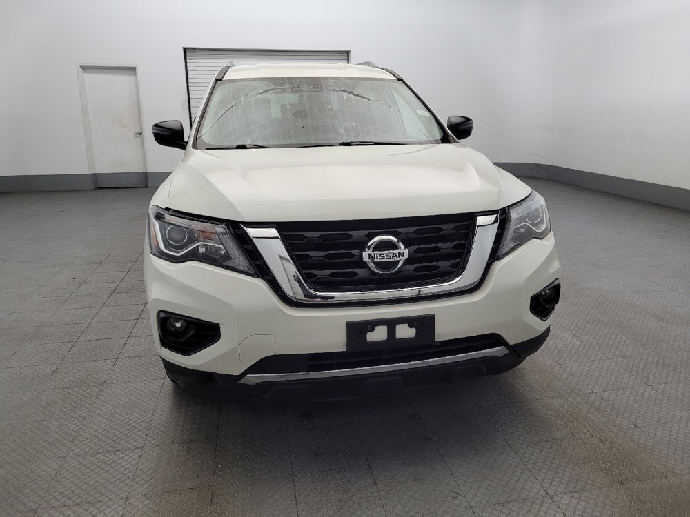 Used 2019 Nissan Pathfinder SV w/ SV Tech Package image 14