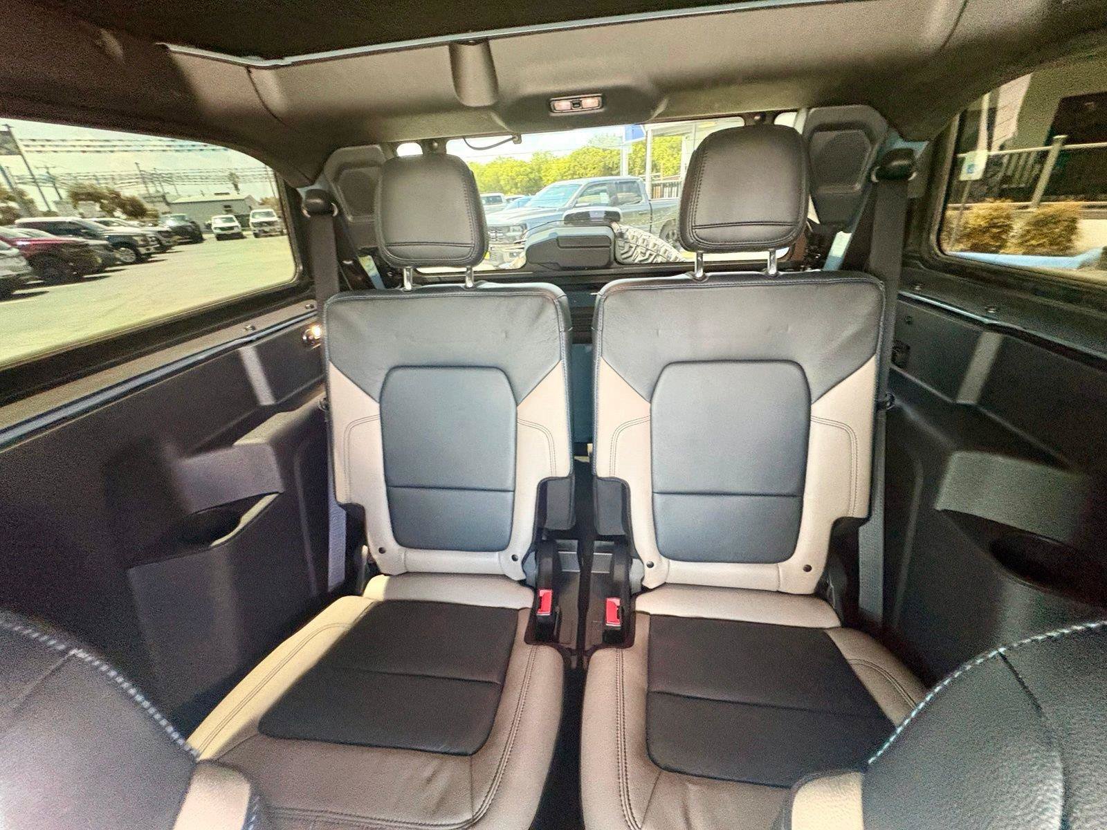 Used 2022 Ford Bronco Wildtrak AWD/4WD image 16