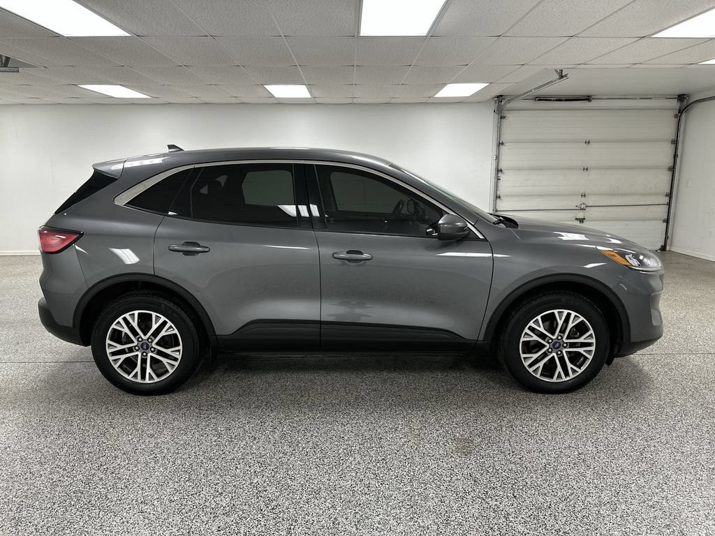 Used 2022 Ford Escape SEL w/ Technology Package AWD/4WD image 9