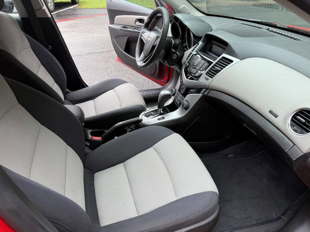 Used 2016 Chevrolet Cruze LS FWD image 19