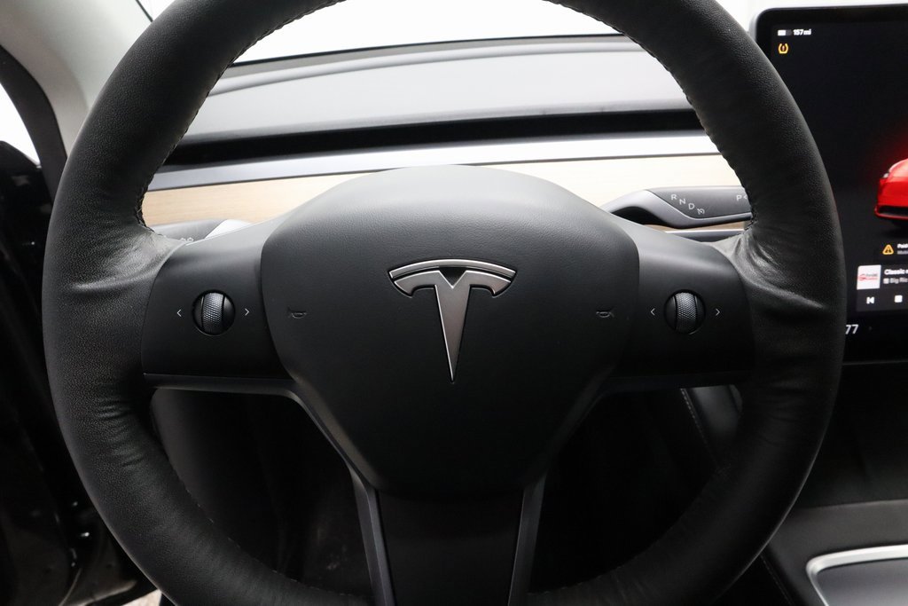 Used 2023 Tesla Model Y Long Range image 31
