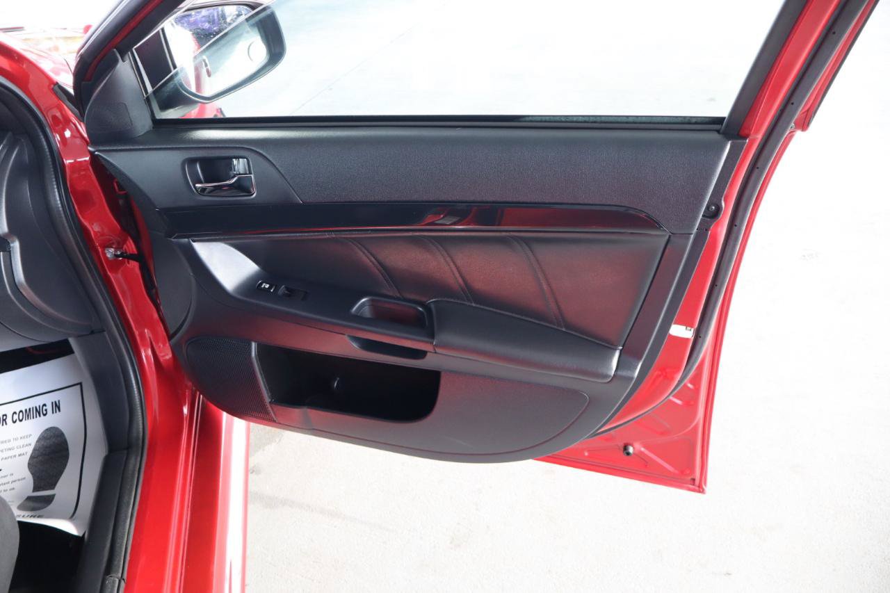 Used 2015 Mitsubishi Lancer Evolution Final Edition AWD/4WD image 39