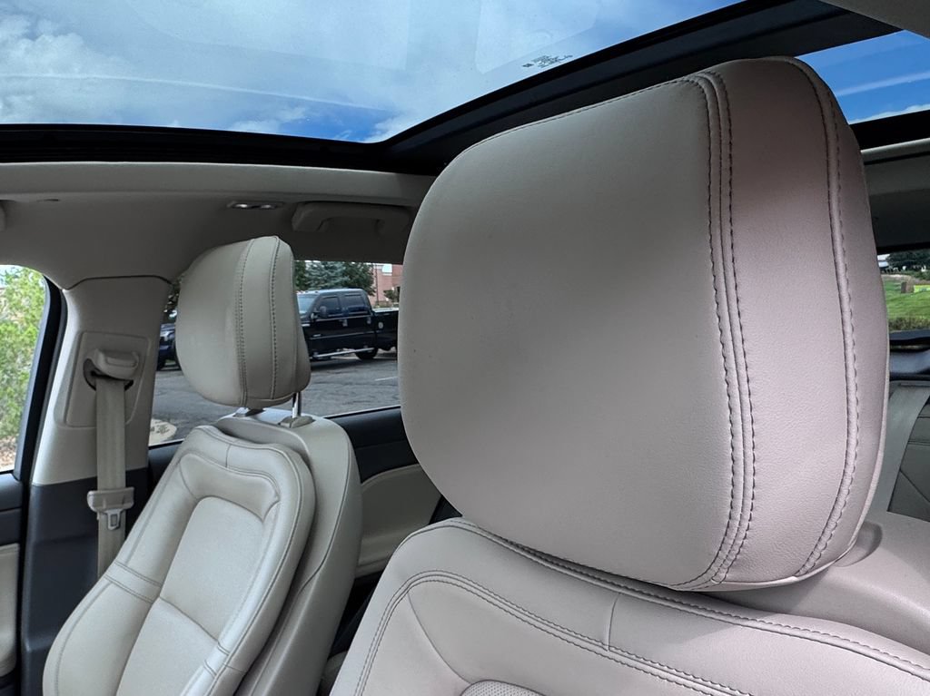 Used 2022 Lincoln Corsair Grand Touring w/ Elements Technology Bundle AWD/4WD image 23