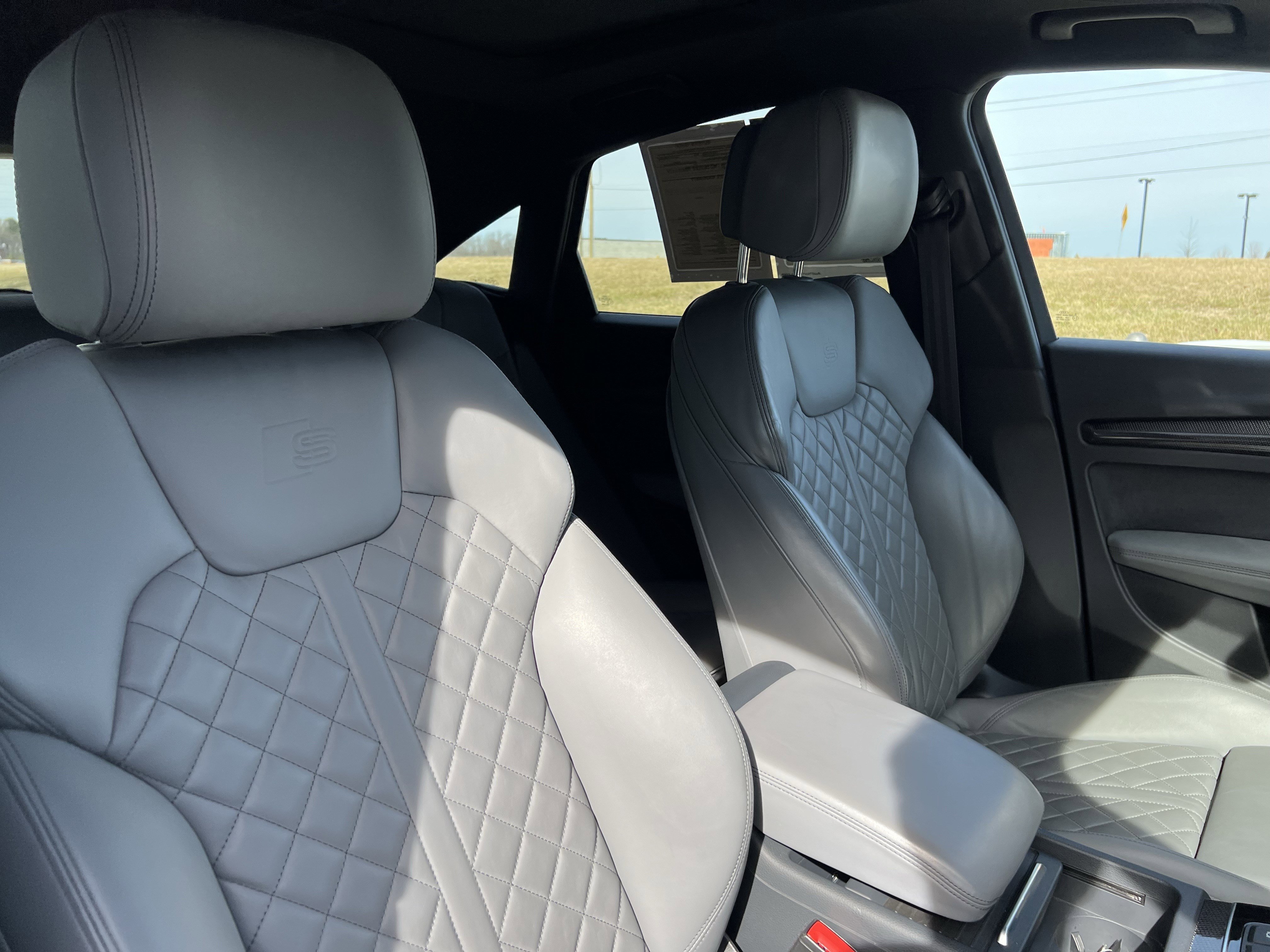 Certified 2023 Audi SQ5 Prestige image 35