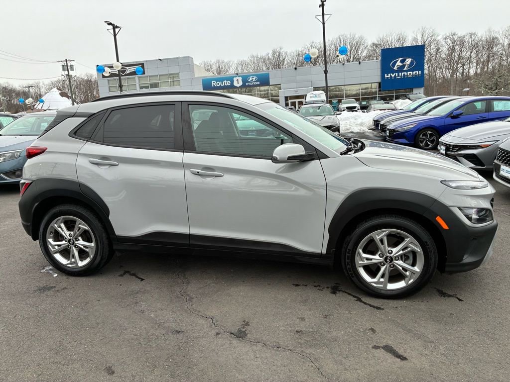 Used 2023 Hyundai Kona SEL image 8
