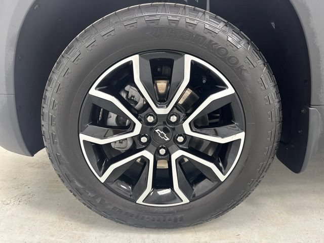 Used 2024 Chevrolet TrailBlazer ACTIV w/ Driver Confidence Package AWD/4WD image 35
