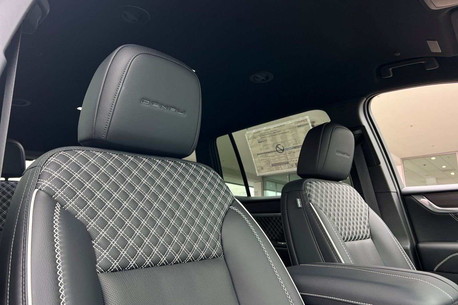 New 2026 GMC Acadia Denali w/ Super Cruise Package FWD image 17