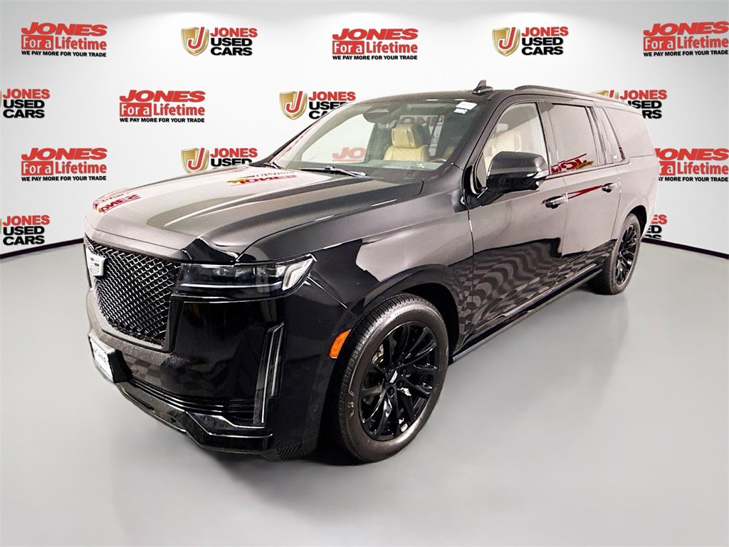 Used 2021 Cadillac Escalade ESV Sport w/ Driver Assist Tech Package image 16