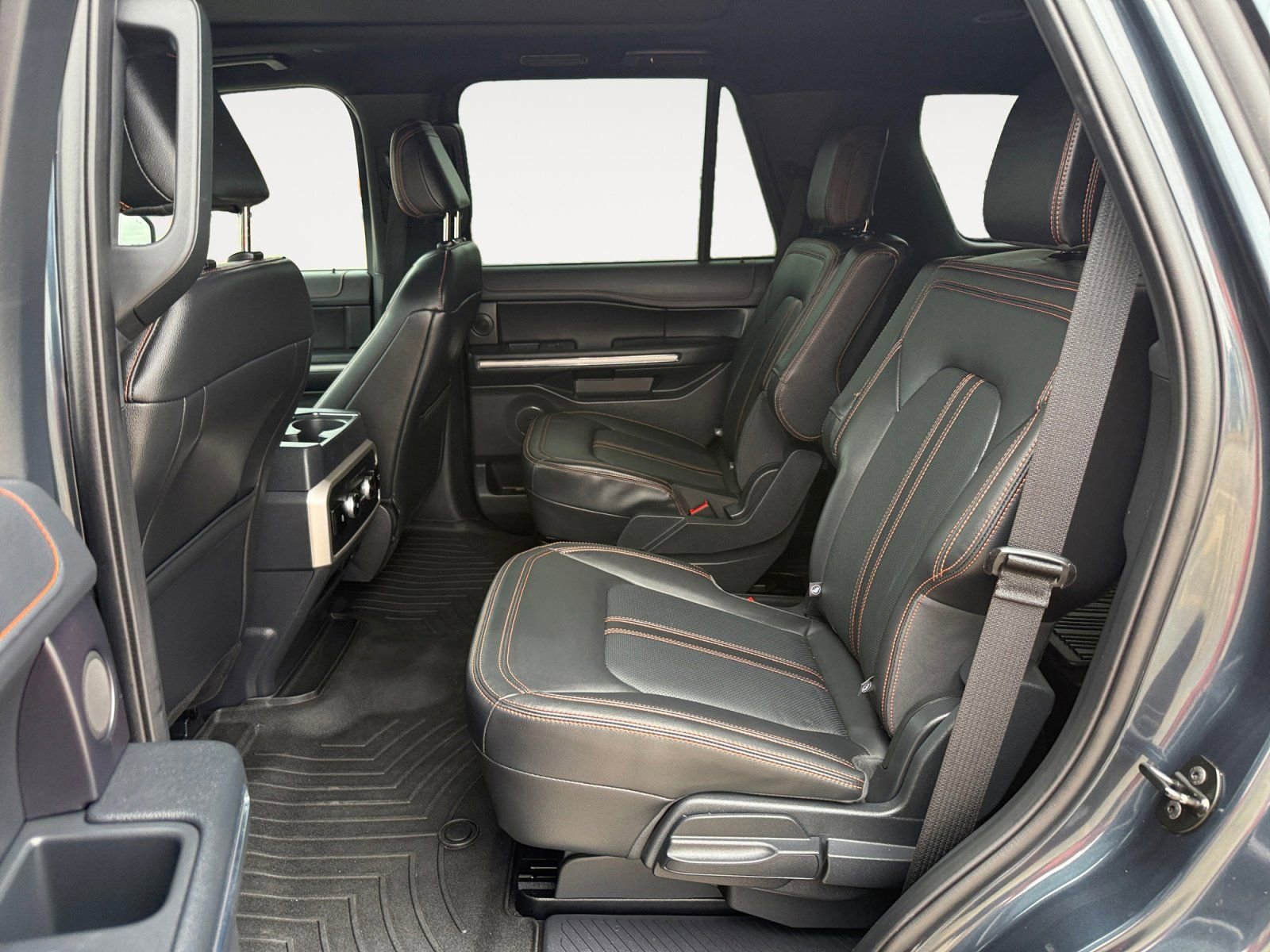 Used 2024 Ford Expedition Timberline image 13